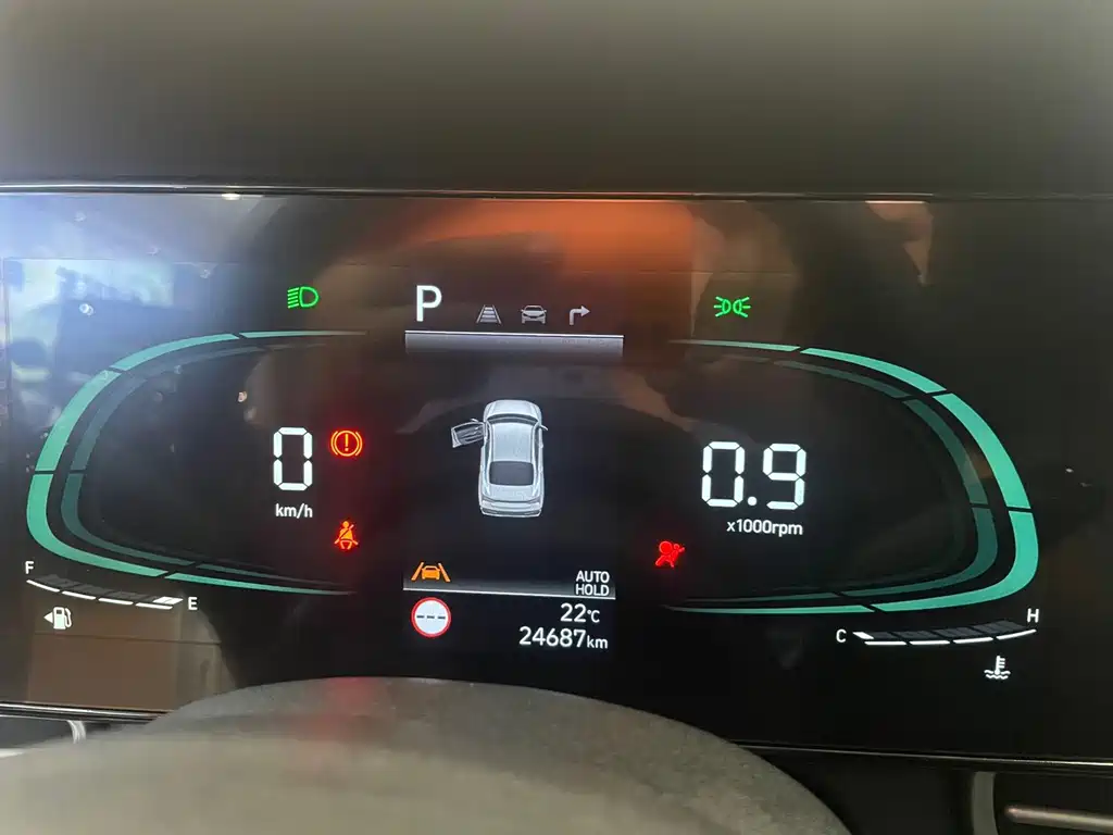 Hyundai Elantra 2023