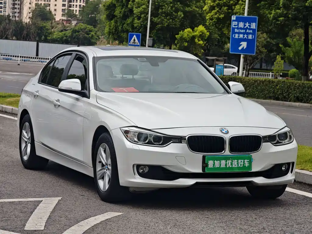 BMW 3 Series 2012
