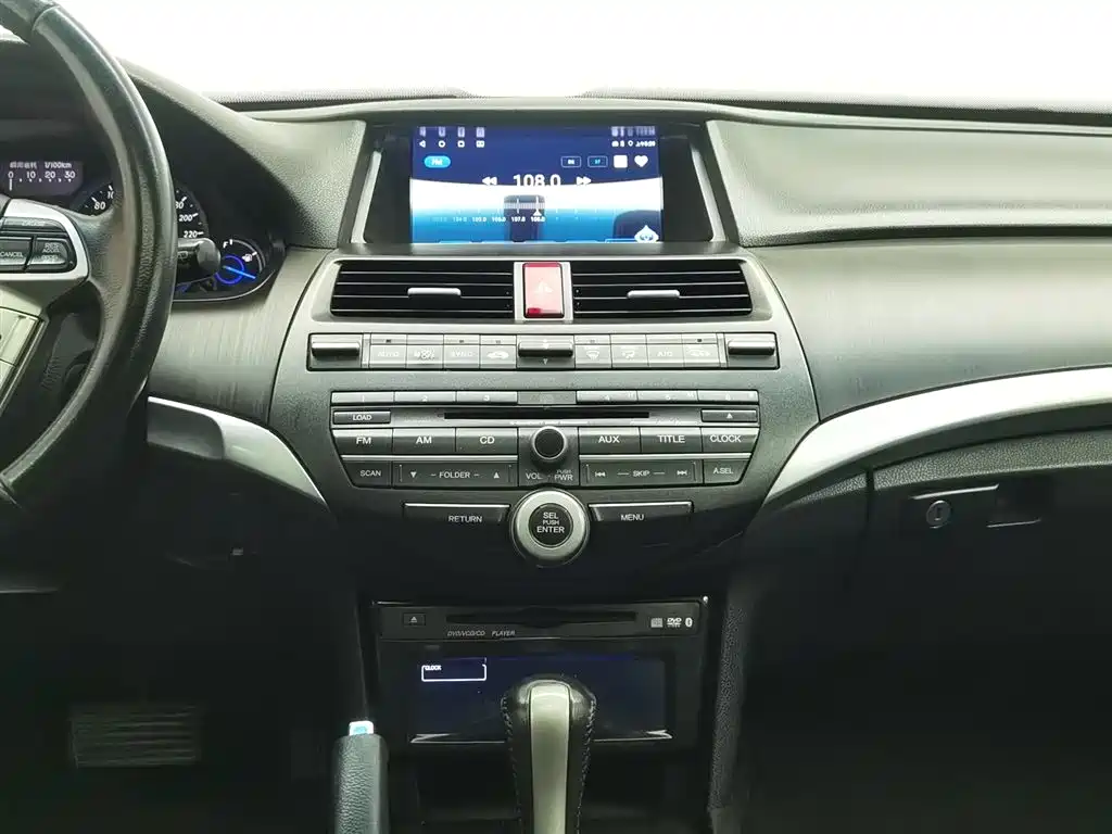 Honda Crosstour 2013 — фото 12