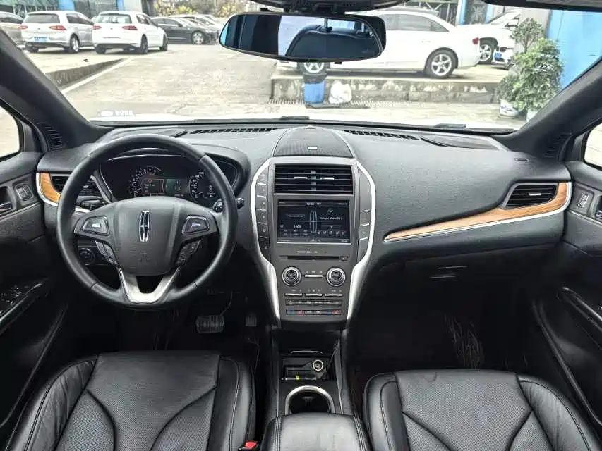 Lincoln MKC 2015 — фото 13