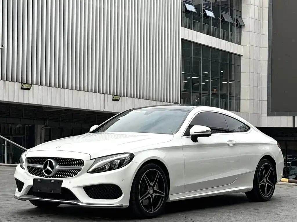 Mercedes-Benz C-Class 2017 — фото 1