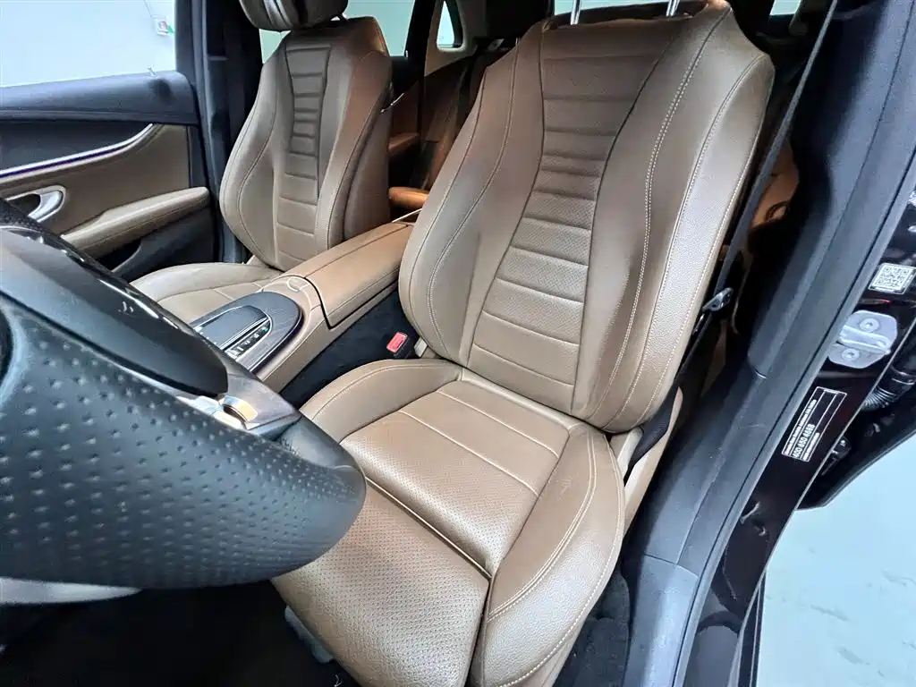 Mercedes-Benz E-Class 2019