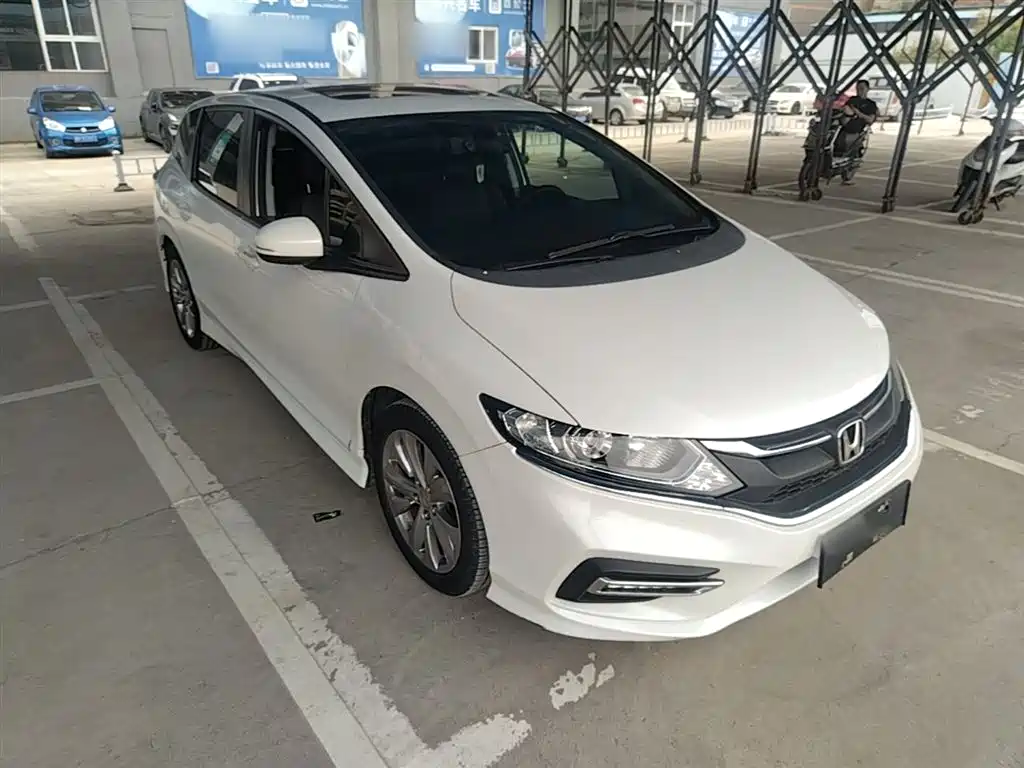 Honda Jade 2017 — фото 4