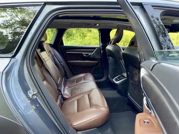 Volvo V90 2019