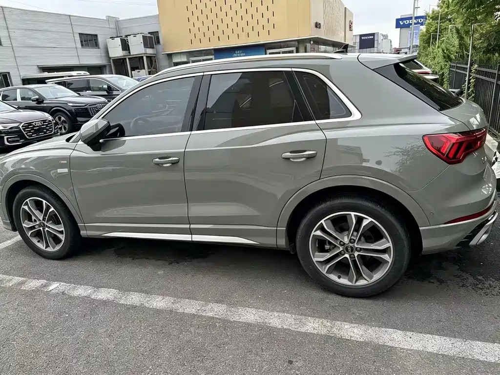 Audi Q3 2025