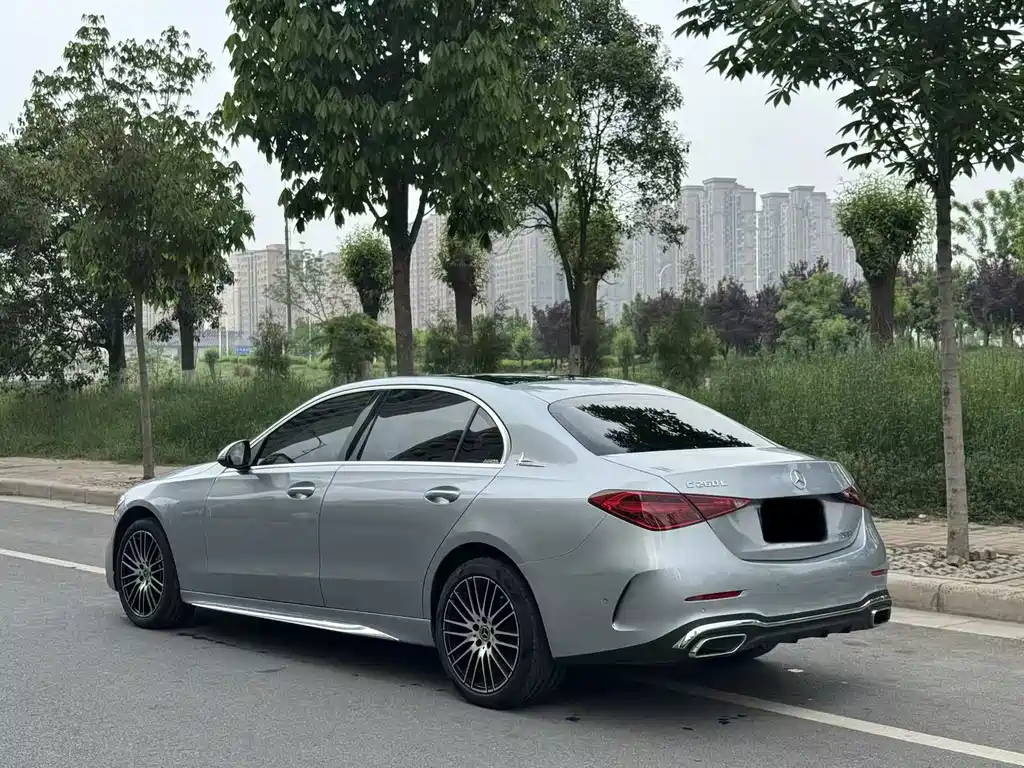Mercedes-Benz C-Class 2023