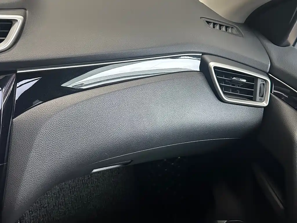 Nissan Qashqai 2018 — фото 23