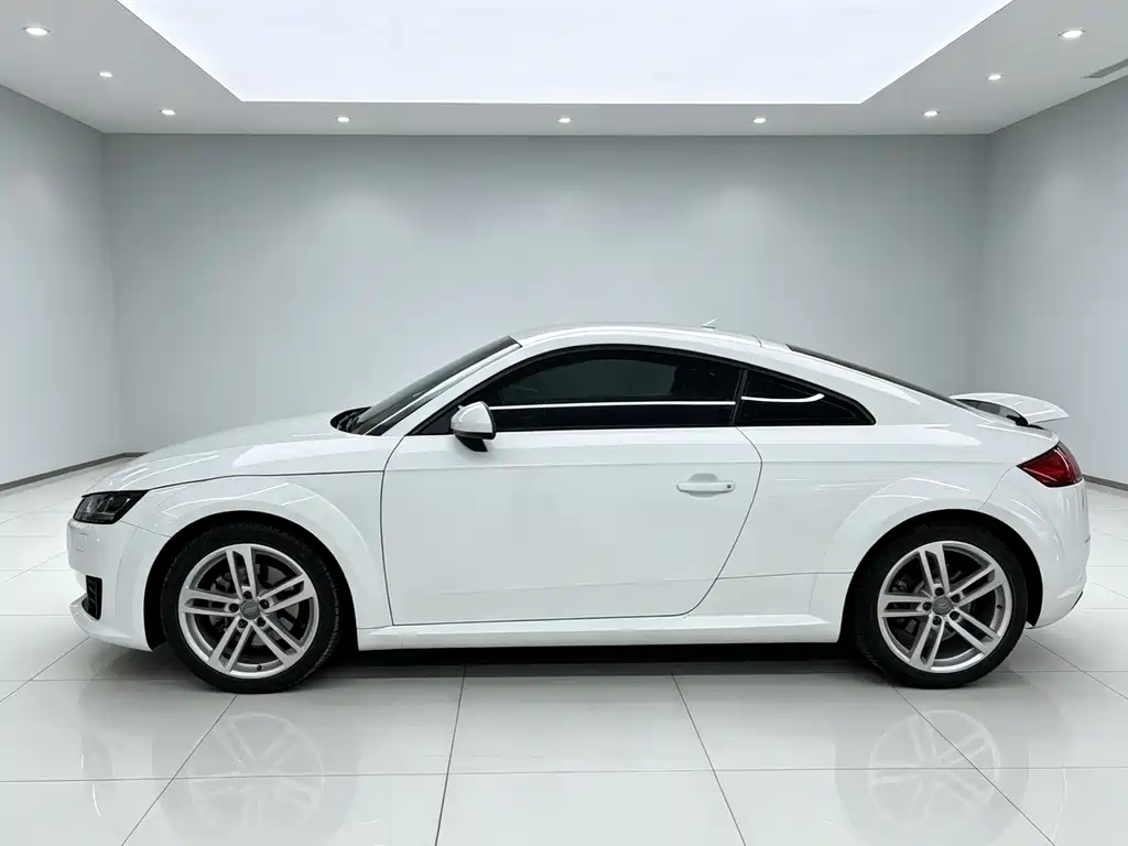 Audi TT 2017 — фото 4
