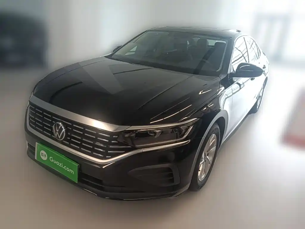 Volkswagen Passat 2025