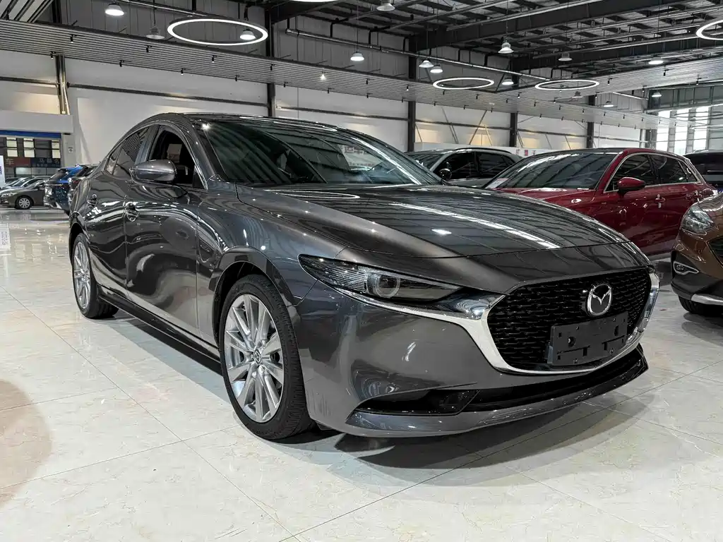 Mazda 3 Axela 2023
