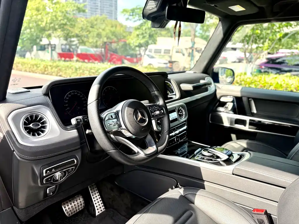 Mercedes-Benz G-Class 2023 — фото 4