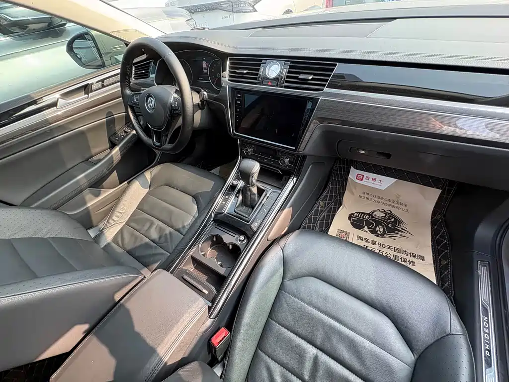 Volkswagen Phideon 2018 — фото 13