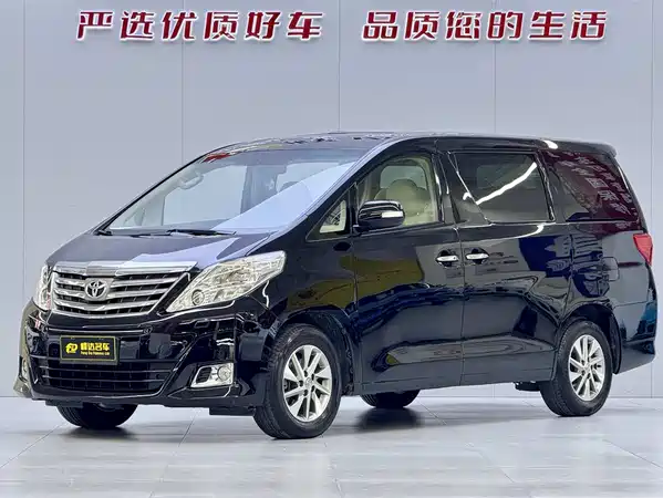 Toyota Alphard 2012
