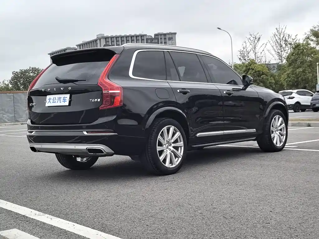 Volvo XC90 2016 — фото 26