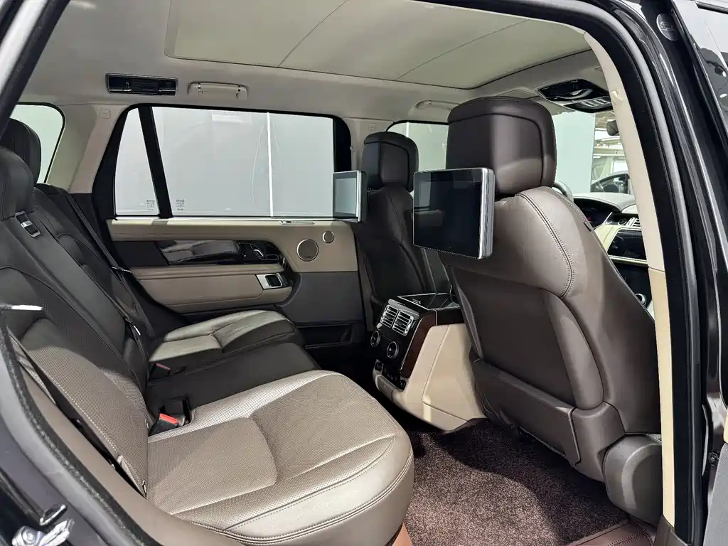 Land Rover Range Rover 2021 — фото 13