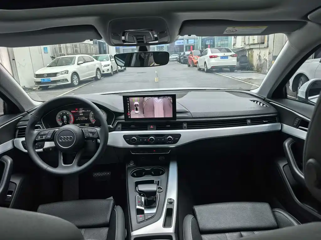 Audi A4L 2020