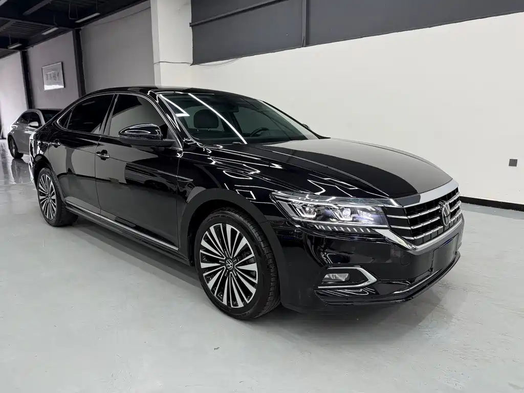 Volkswagen Passat 2020 — фото 3