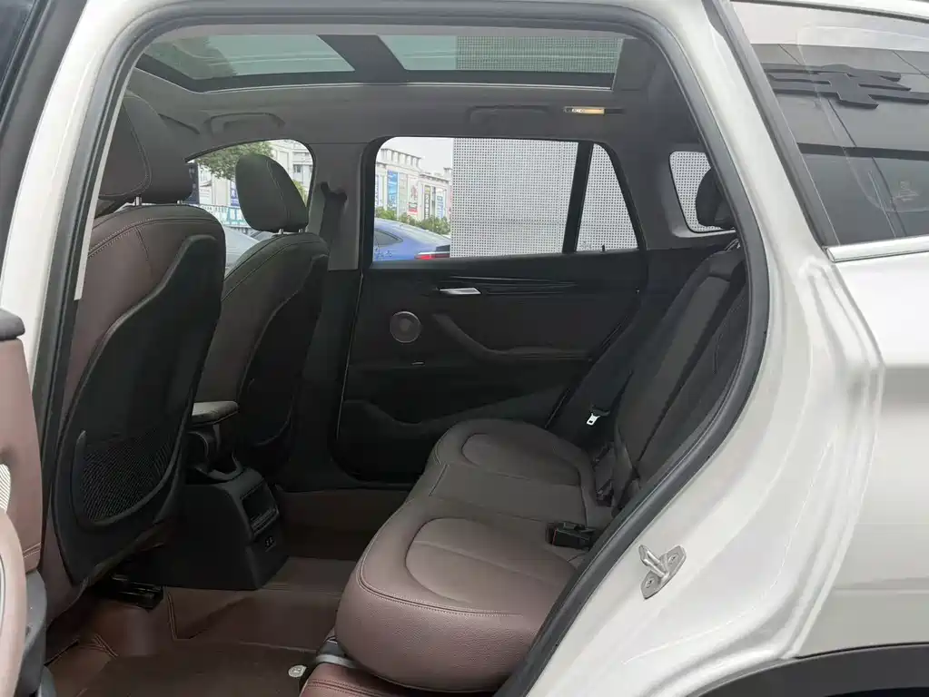 BMW X1 2021