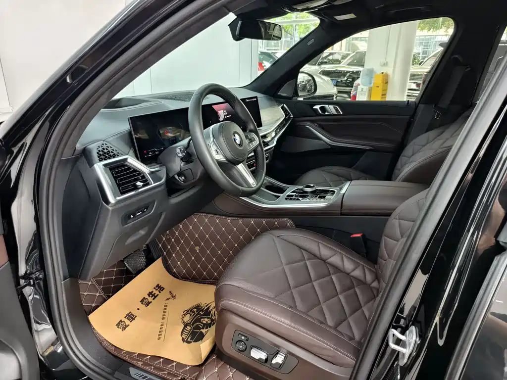 BMW X5 2024