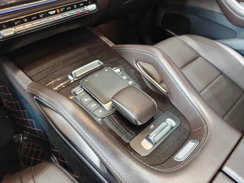 Mercedes-Benz GLS 2021 — фото 17