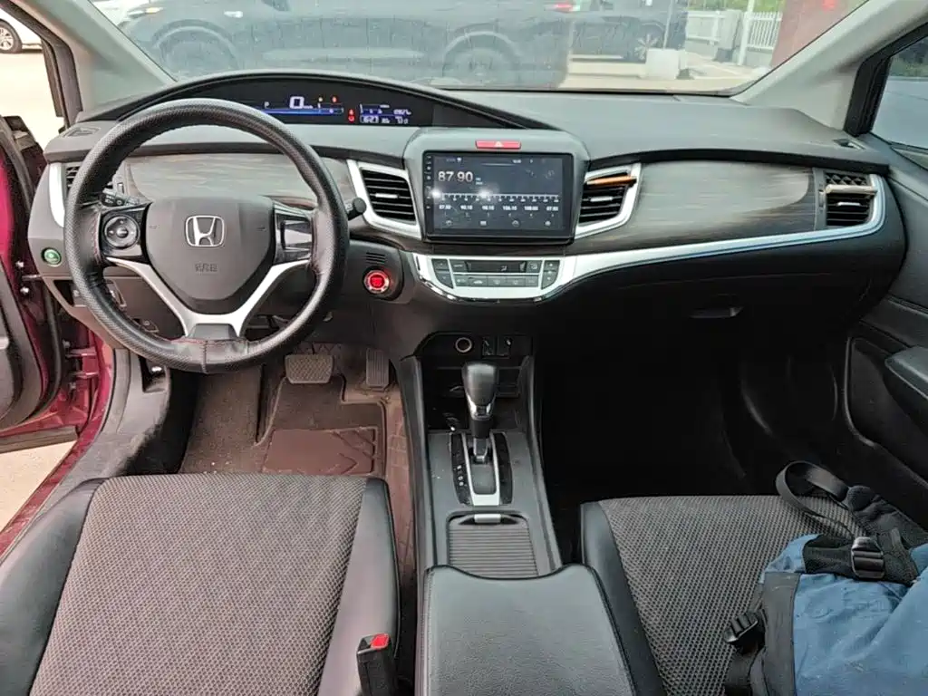 Honda Jade 2019 — фото 10