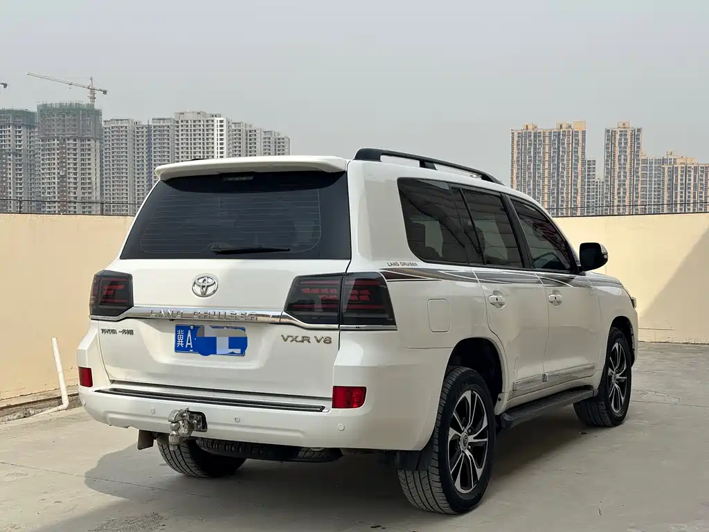 Toyota Land Cruiser 2012 — фото 14