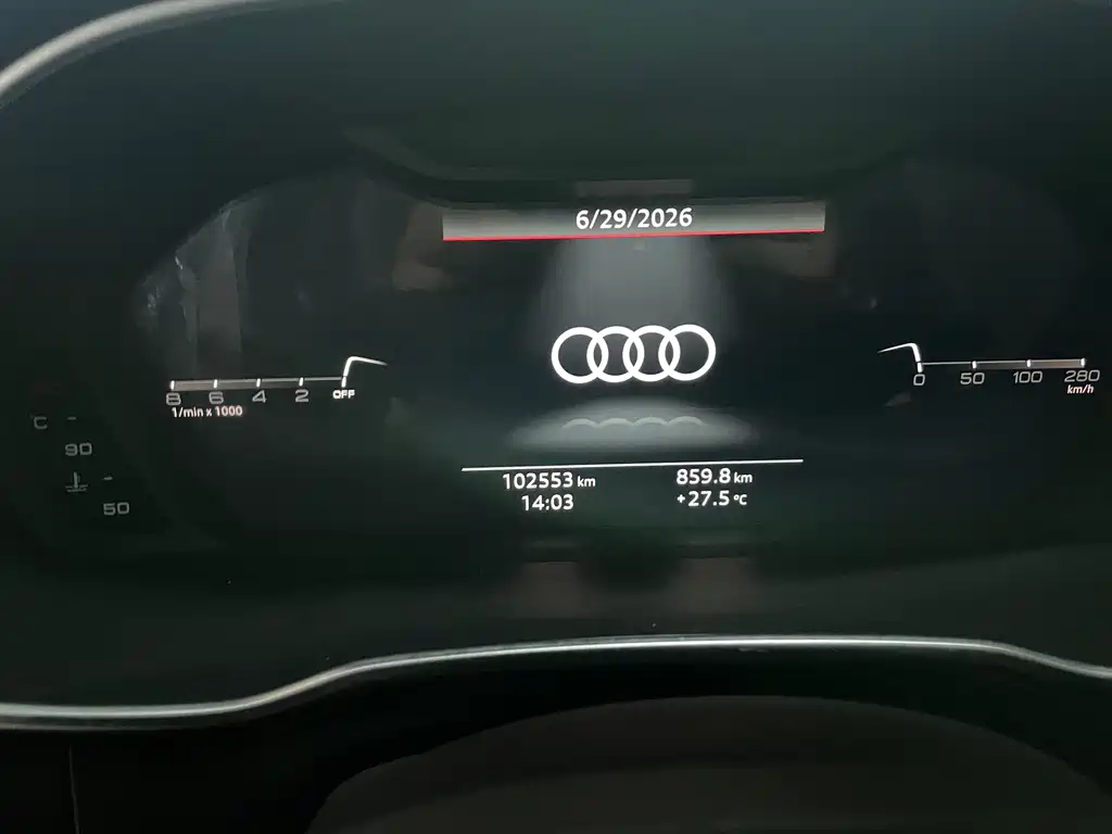 Audi Q3 2021 — фото 13