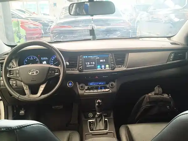 Hyundai Mistra 2017
