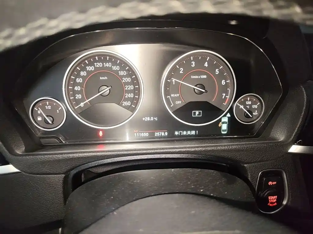 BMW 3 Series 2016 — фото 12