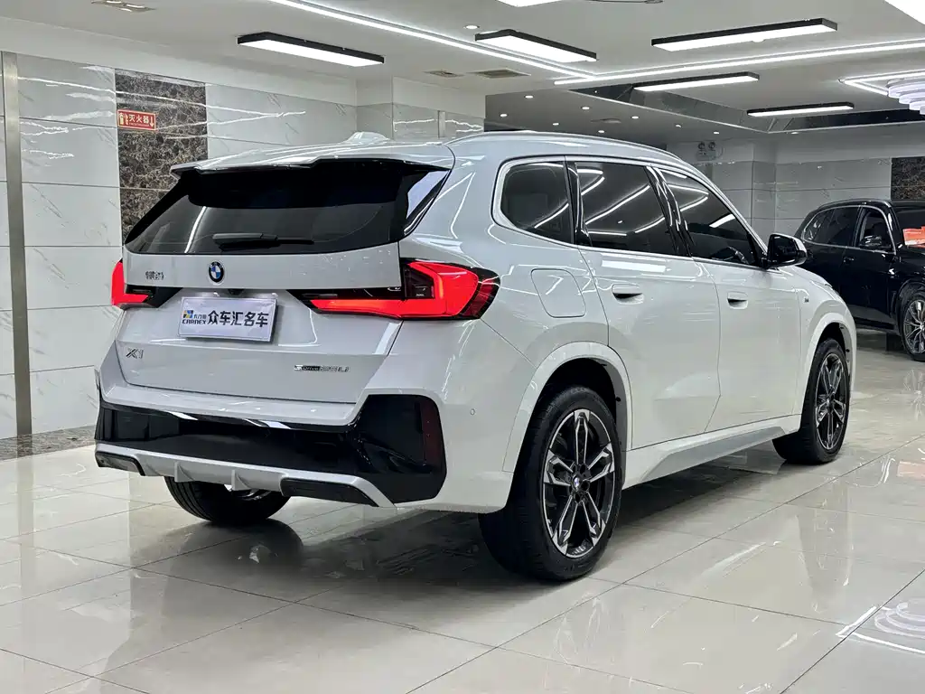 BMW X1 2025