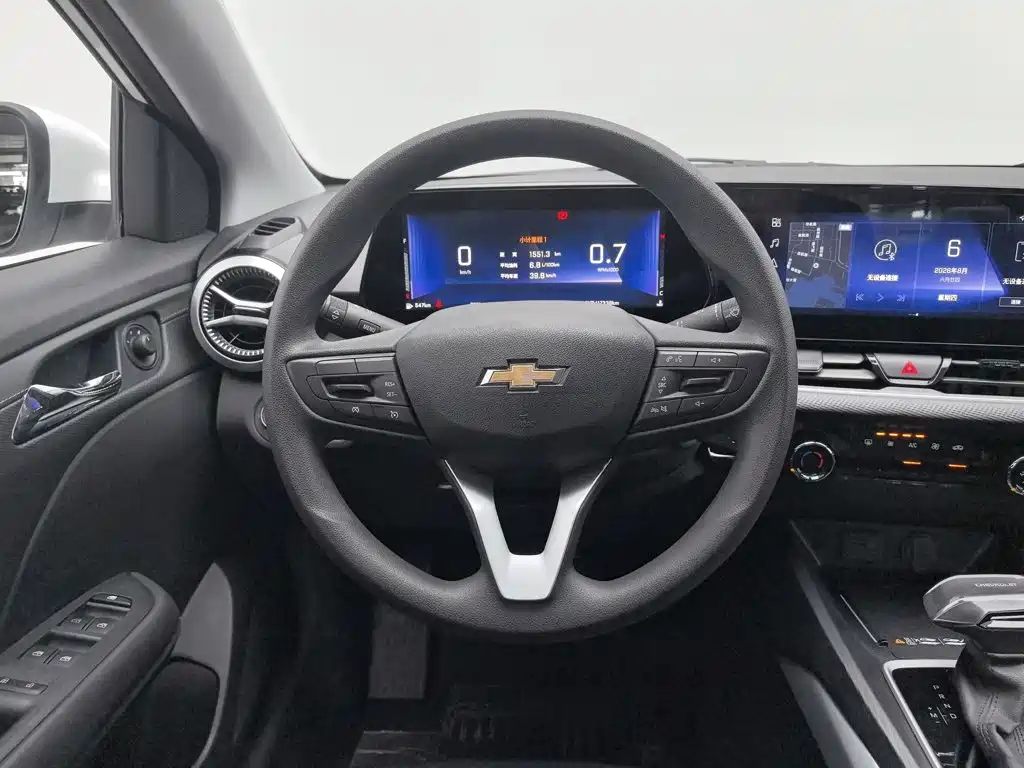 Chevrolet Cruze 2023 — фото 11