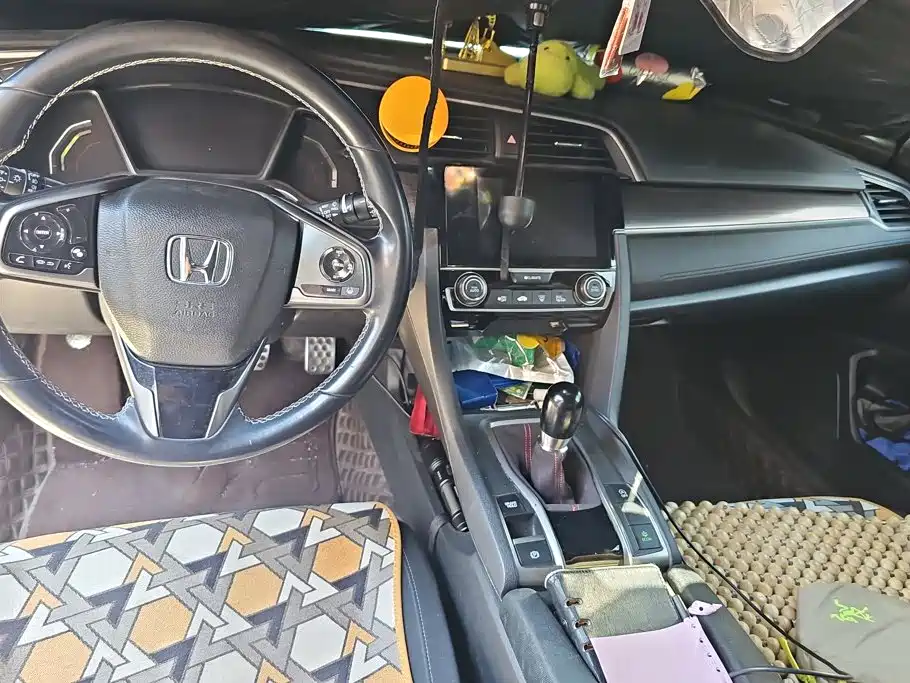 Honda Civic 2021 — фото 12