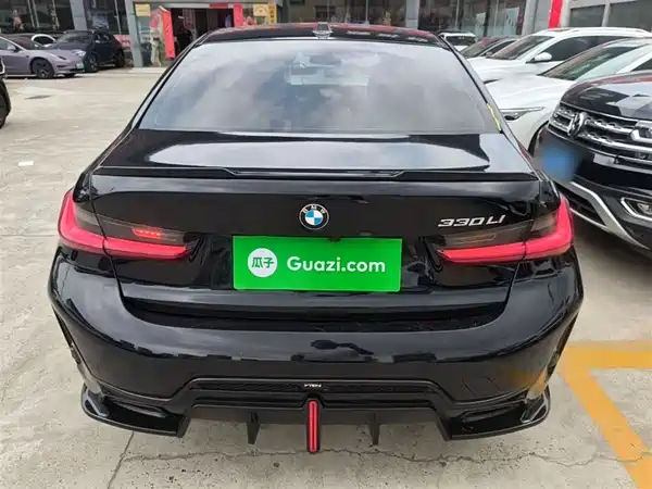 BMW 3 Series 2023