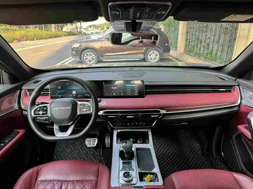 Jetour X70 PLUS 2023