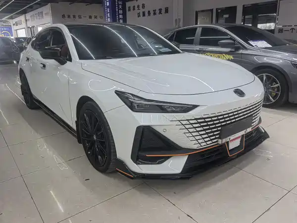 Changan UNI-V 2023