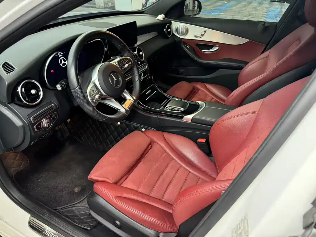 Mercedes-Benz C-Class 2021