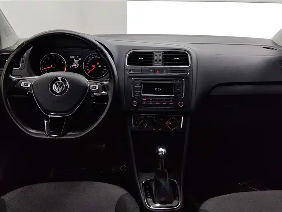 Volkswagen Polo 2019 — фото 12