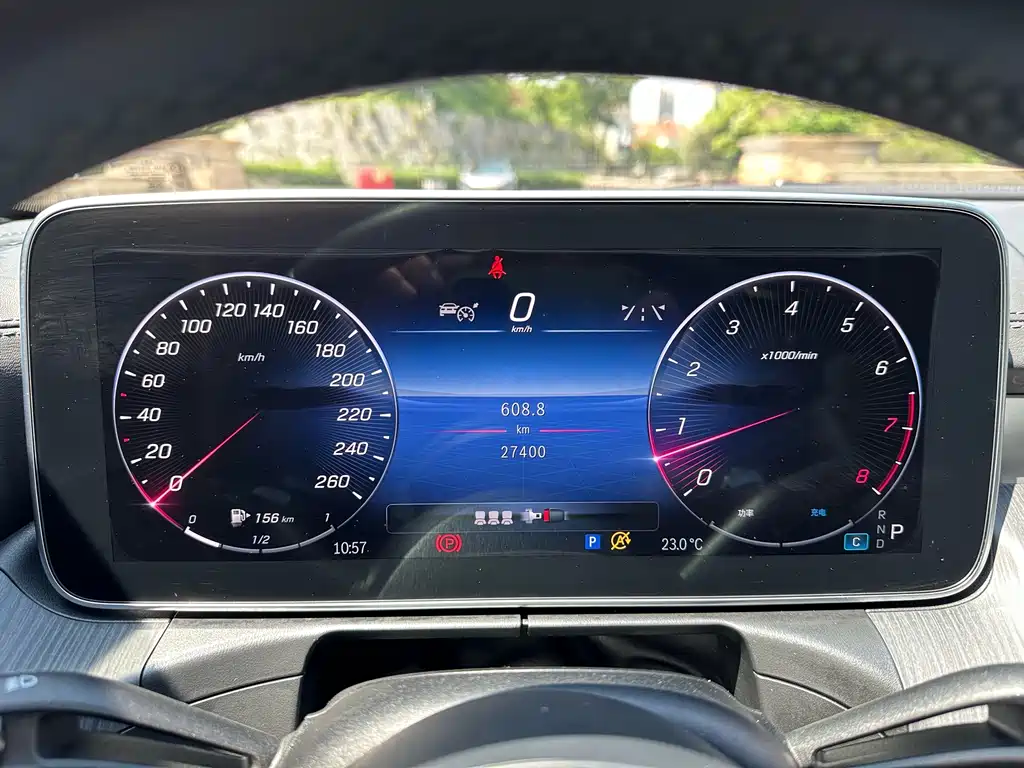 Mercedes-Benz C-Class 2023 — фото 12