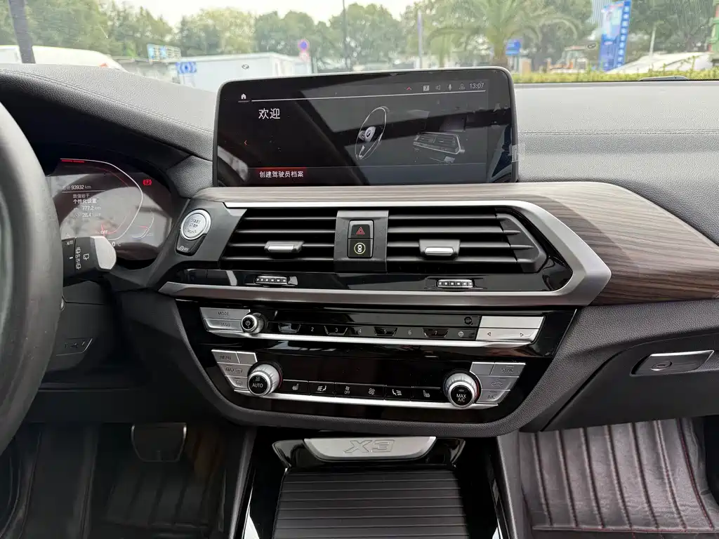 BMW X3 2020 — фото 16