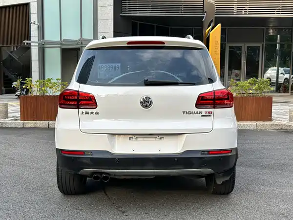 Volkswagen Tiguan 2014
