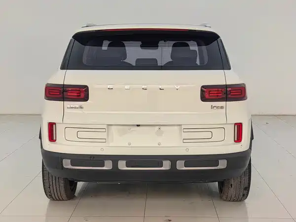 Geely ICON 2021
