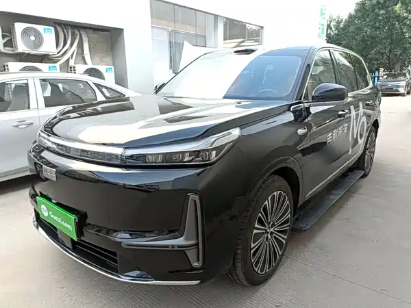Geely Galaxy M9 2025