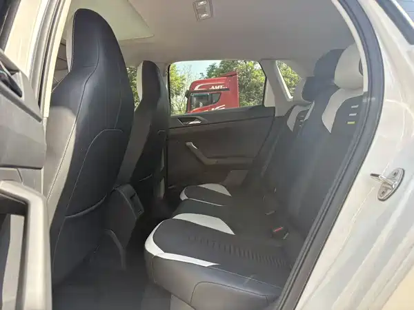 Volkswagen Polo 2021