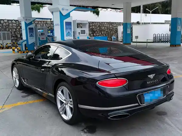 Bentley Continental 2018