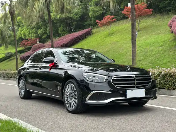 Mercedes-Benz E-Class 2023