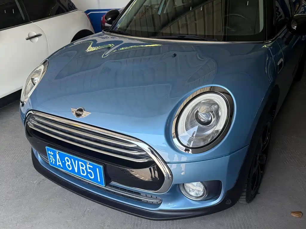 MINI Clubman 2017 — фото 1
