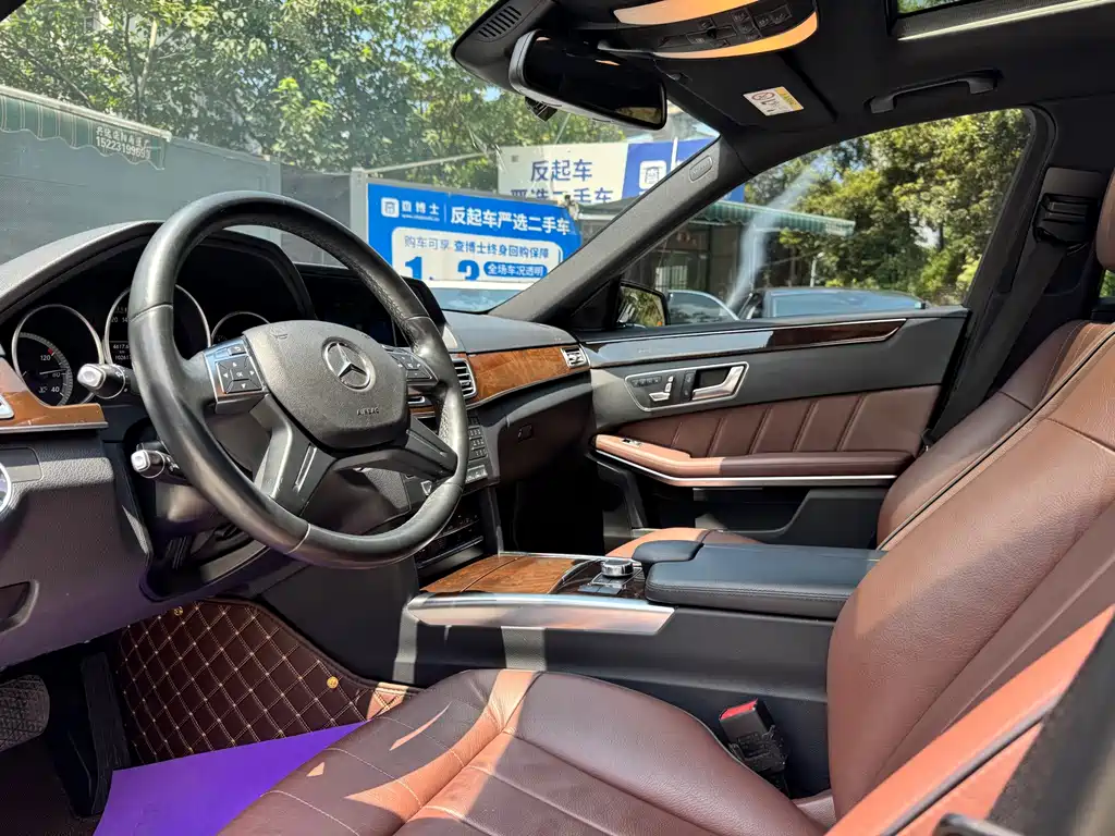 Mercedes-Benz E-Class 2015 — фото 45