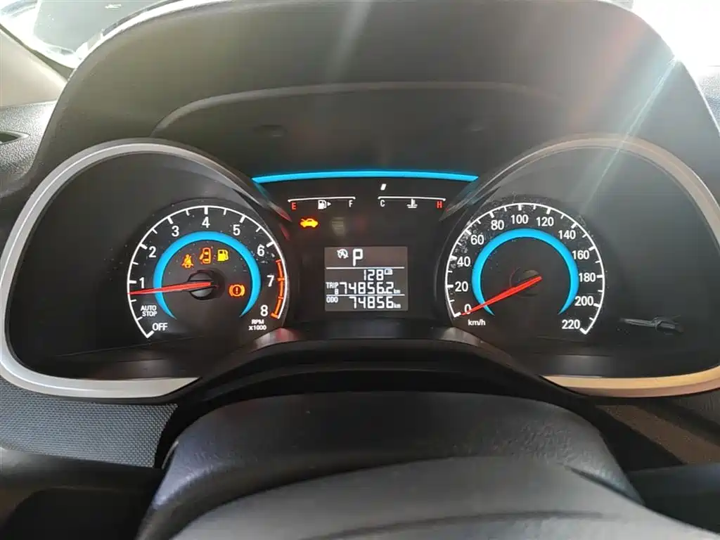 Chevrolet Cavalier 2018 — фото 12
