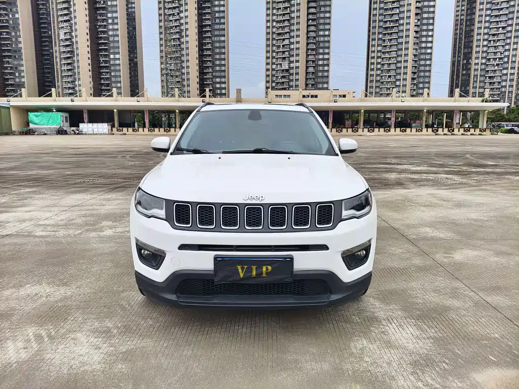 Jeep Compass 2019 — фото 2