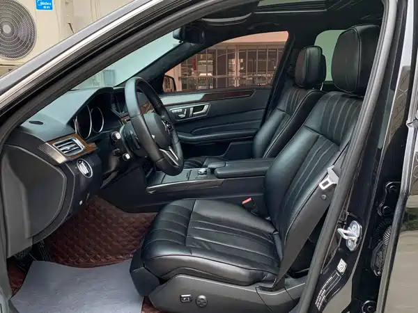 Mercedes-Benz E-Class 2014